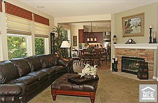 3rd image of 44 Oak View Dr