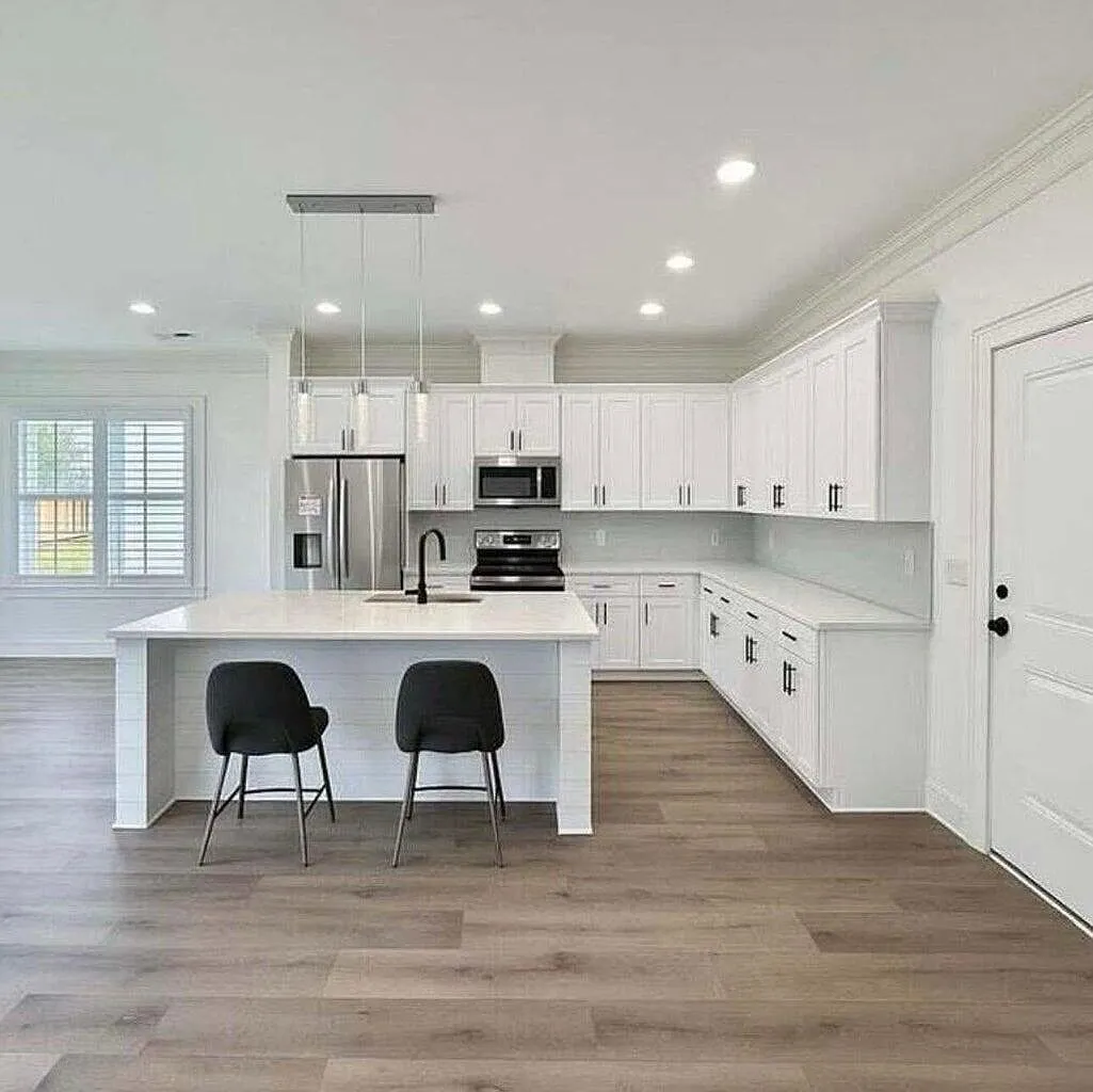 3 bed, 2.5 bath, 1900 sqft, $3,000 — Photo 2