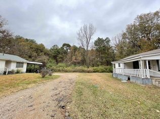 1125 E New Boston Rd, Nash, TX 75569