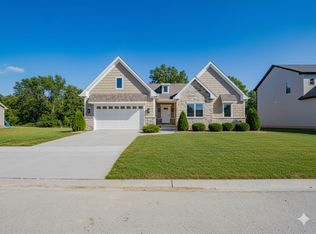 7542 E 116th Ave, Winfield, IN 46307