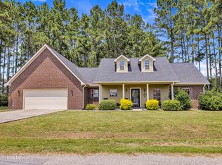 21623 E Edgewood Dr, Saucier, MS 39574