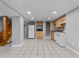 110 W 3rd St #1, South Boston, MA 02127