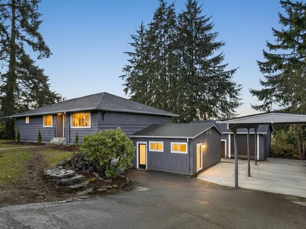 2734 Sunset Drive W, University Place, WA 98466