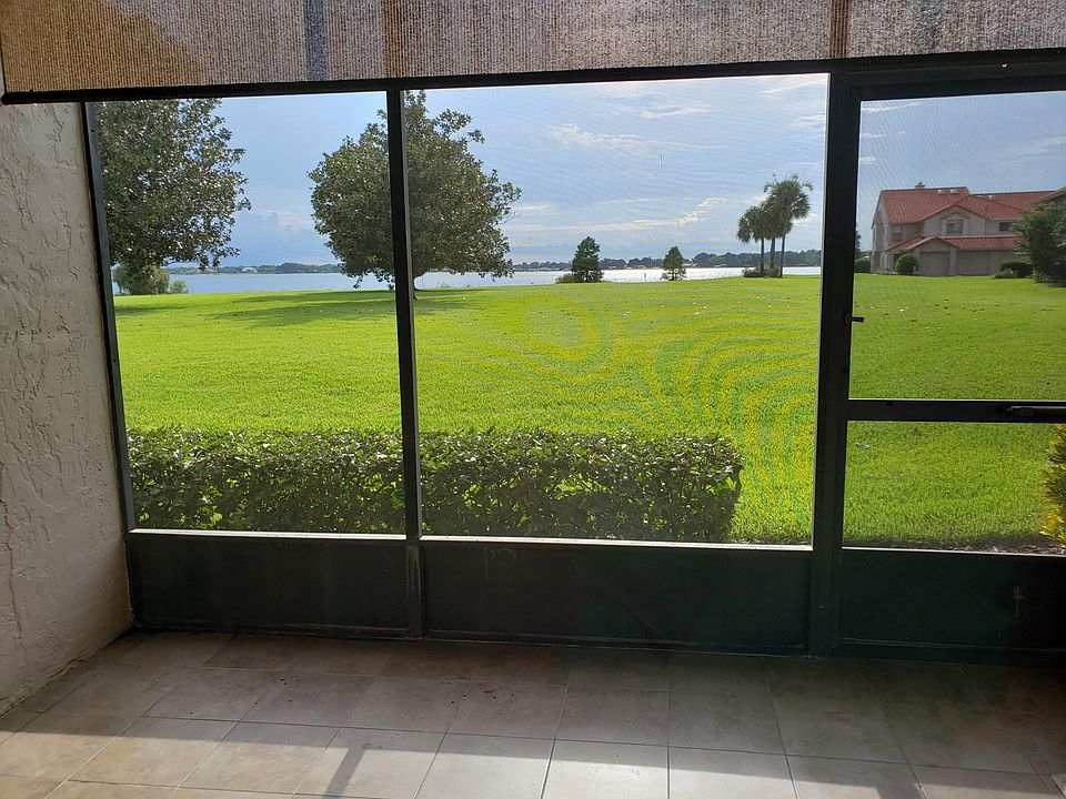 1st image of 902 Royal Palm Cir