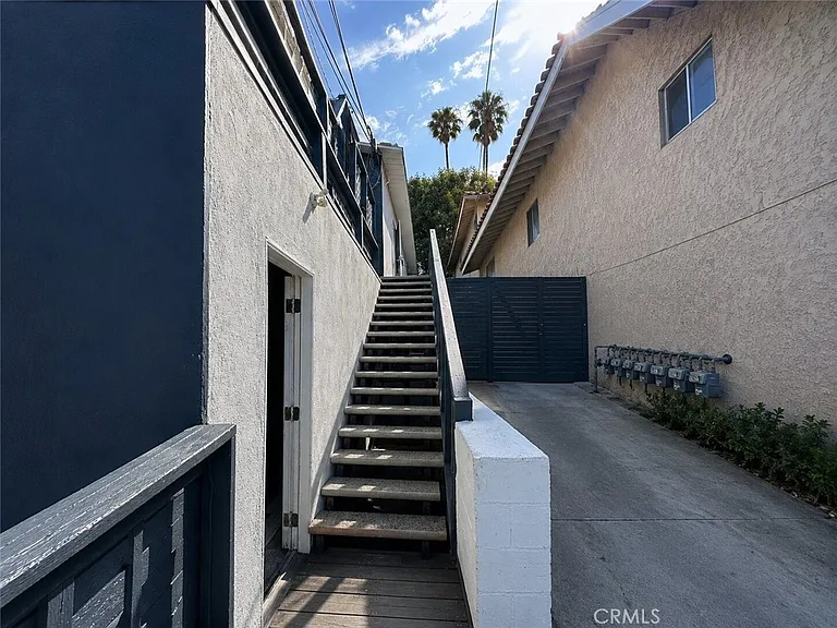 2603 Calle Del Comercio #D — Photo 8