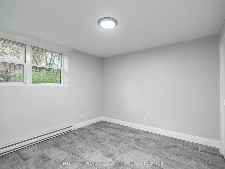 24 Brookside St N #2 — Photo 9