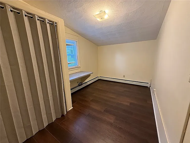 23 1/2 Cedar St — Photo 6