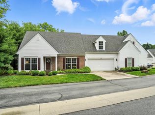 8460 Lazelle Village Dr, Lewis Center, OH 43035