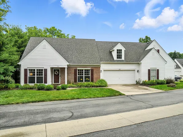 8460 Lazelle Village Dr, Lewis Center, OH 43035