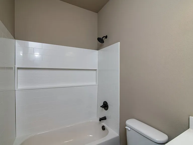 624 Harvest Moon Dr — Photo 7