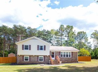 2400 Morningview Dr, Powhatan, VA 23139