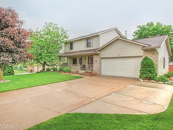 2nd image of 3142 Sunnycreek Ct
