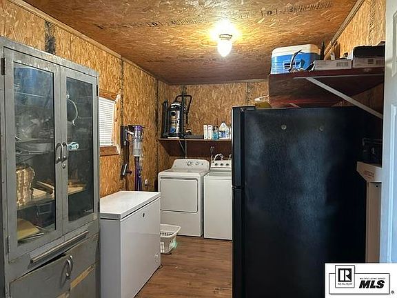 3rd image of 65 Midway Church Rd