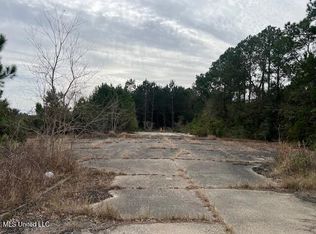 6271 Lower Bay Rd, Bay Saint Louis, MS 39520