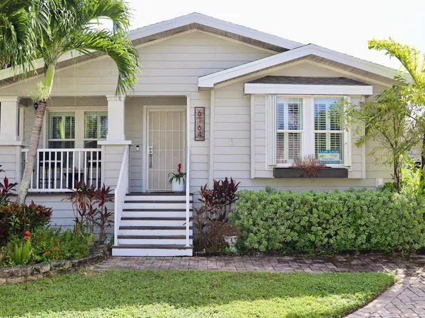 6164 N Ironwood Ln, Lake Worth, FL 33462