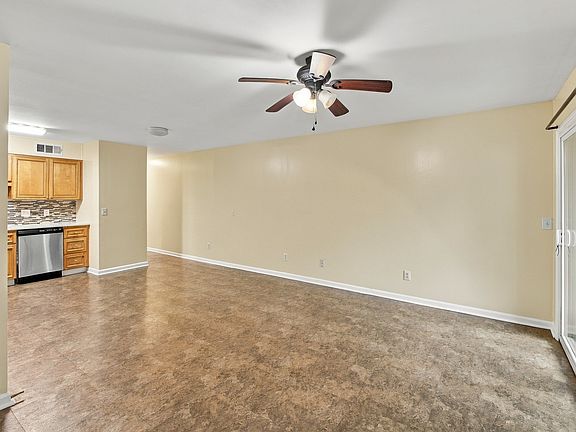 2nd image of 141 Colonial Cir #A-2