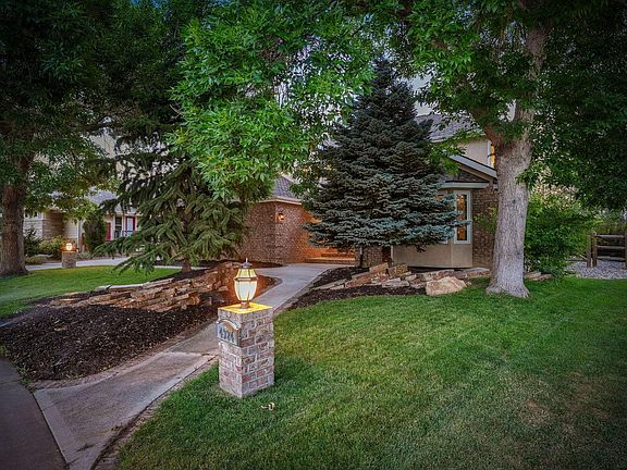 2nd image of 4924 Hinsdale Dr