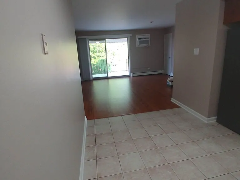 10530 Parkside Ave #12 — Photo 6