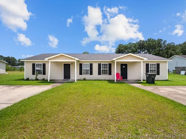 201 & 203 Bahia Ln, Raeford, NC 28376