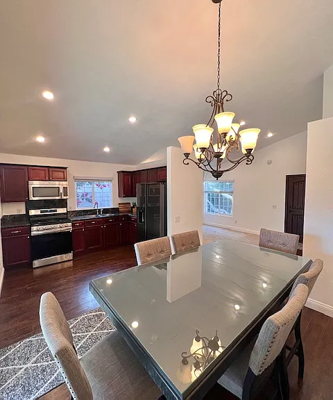 14273 Parkview Dr — Photo 4