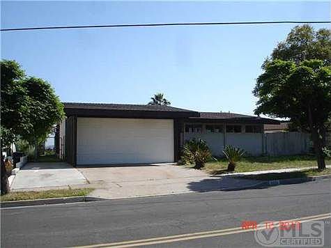 2nd image of 8859 Lake Ashmere Dr