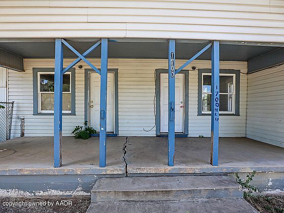 3rd image of 1700 S Lincoln St