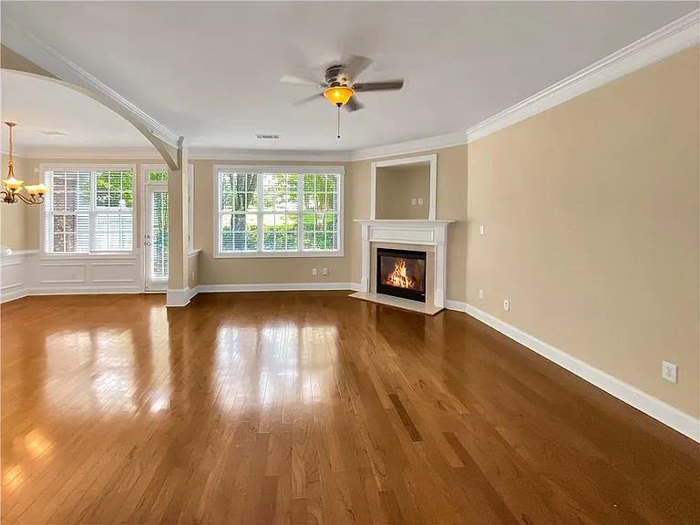 2511 Gadsen Walk — Photo 11