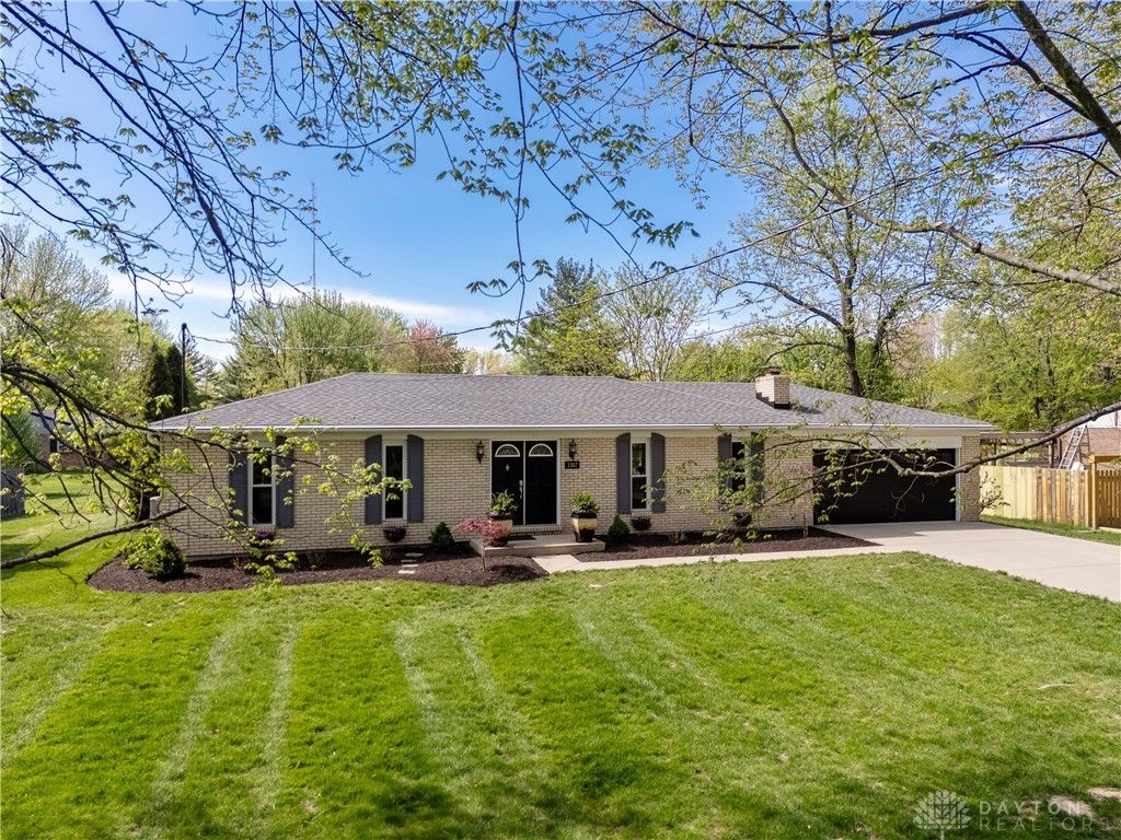 Real estate listing image