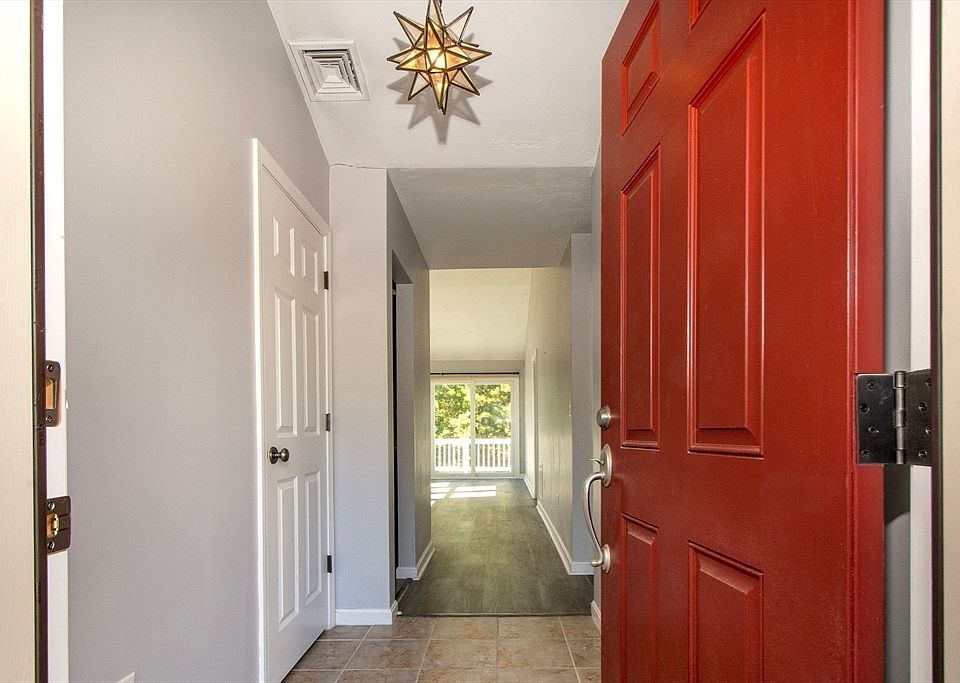 Paul17　送料分 125 Bradstreete Xing Unit 125, Plymouth, MA 02360 | Zillow