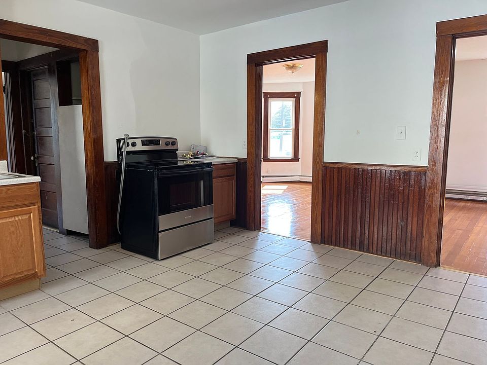 1st image of 58 Newington Ave #40DFAE139