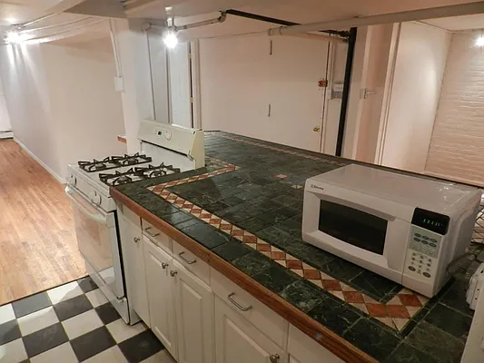 Rented by Living New York | media 17