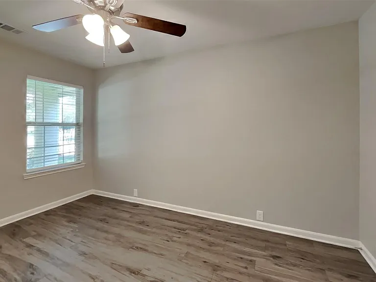 4714 Pin Oak Creek Ln — Photo 15