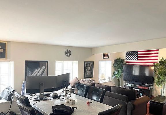 1st image of 325 E 14th St APT 4