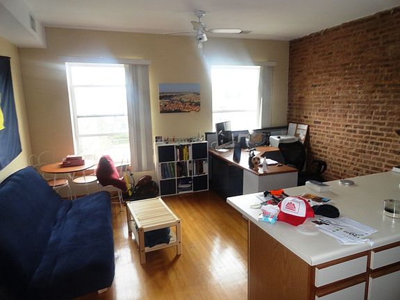 3rd image of 6357 N Lakewood Ave