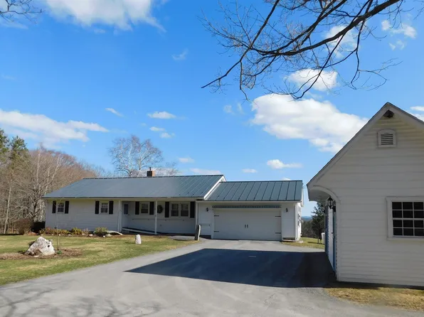 150 Barlow Road, Springfield, VT 05156