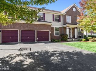 424 Red Cedar Rd, Lake Villa, IL 60046