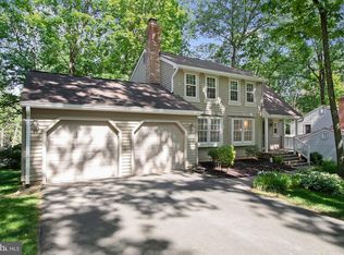 5950 New England Woods Dr, Burke, VA 22015