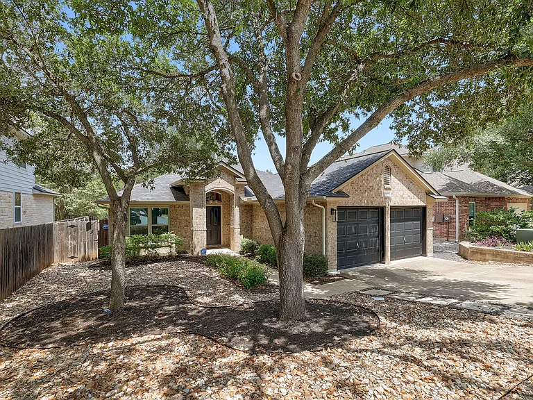 4920 Hibiscus Valley Dr — Photo 2