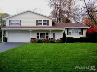 479 Bridgewood Dr, Rochester, NY 14612