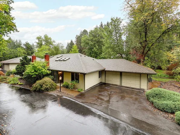 15148 SW New Plymouth Ln, Beaverton, OR 97007