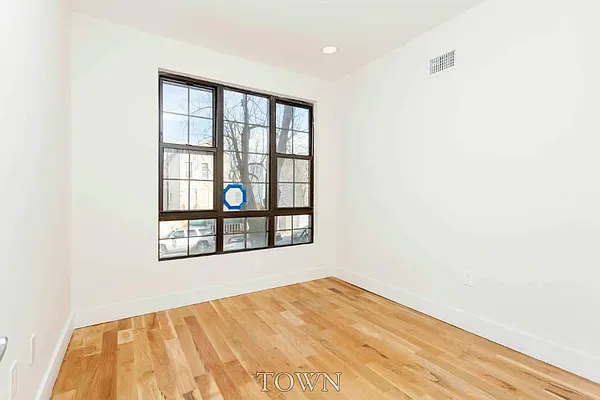Rented by Town Residential | media 11