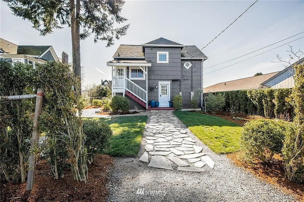 1 bed, 1200 sqft, $2,400 — Photo 3