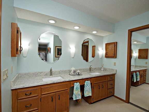 Dining space being used as a sitting area.