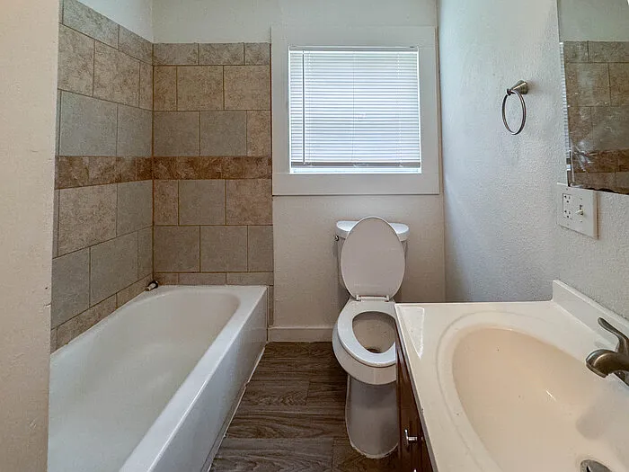 609 Amarillo St — Photo 13