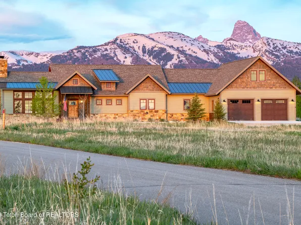 709 Arrowhead Rd, Tetonia, ID 83452