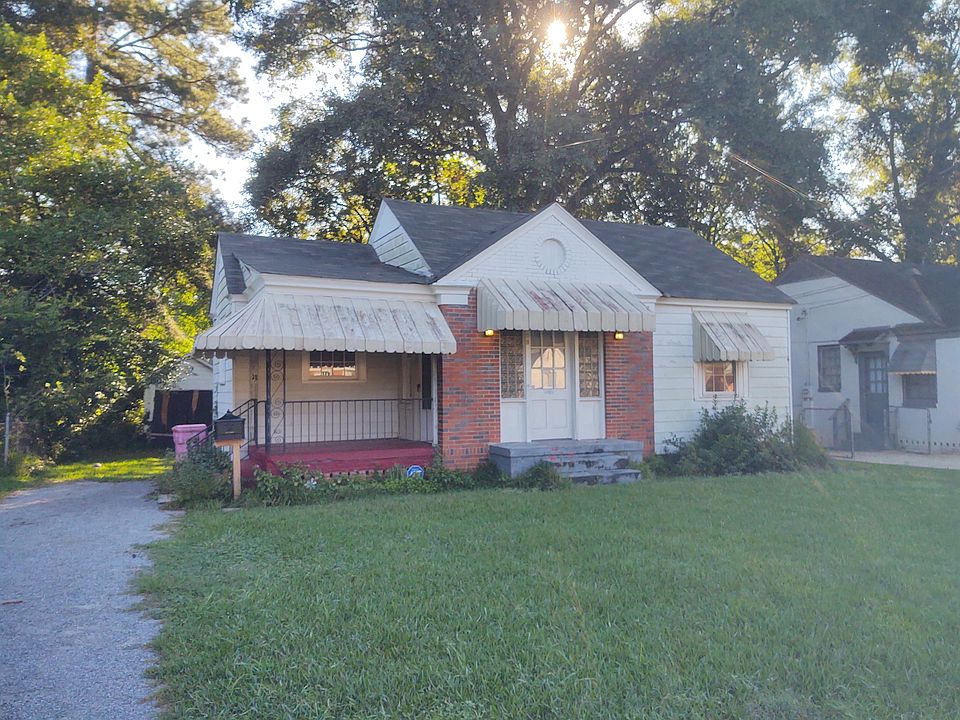 1st image of 13 Oak Forest Dr
