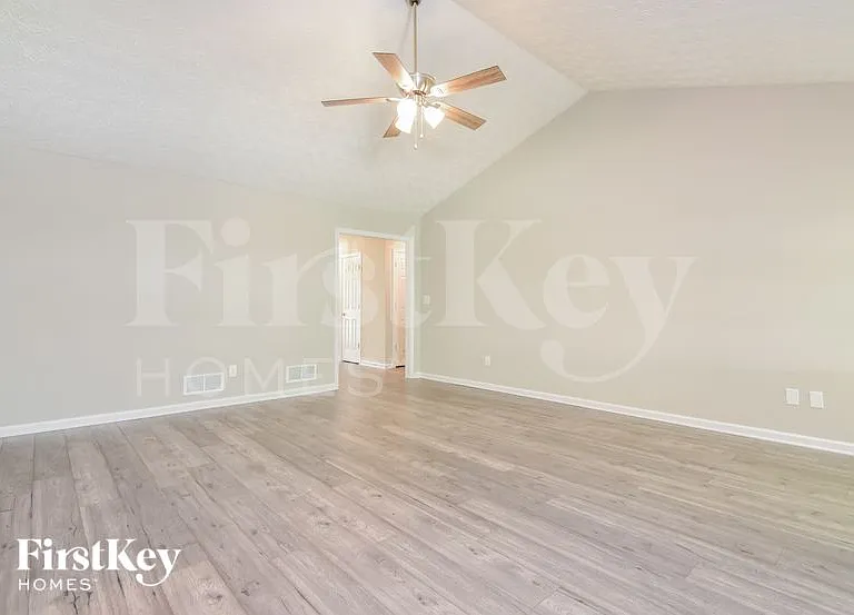 1517 River Song Way — Photo 8