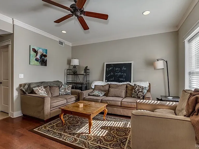 917 Homewood Dr #2 — Photo 5