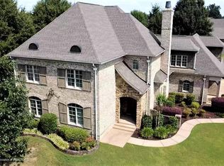 4162 Robinson Xing, Olive Branch, MS 38654