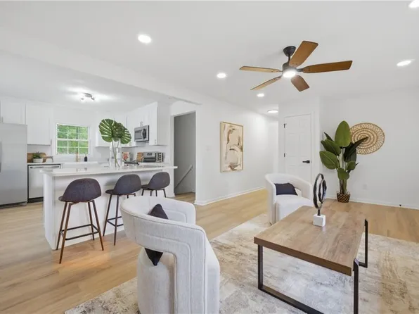 152 Sheppard Dr, Williamsburg, VA 23185